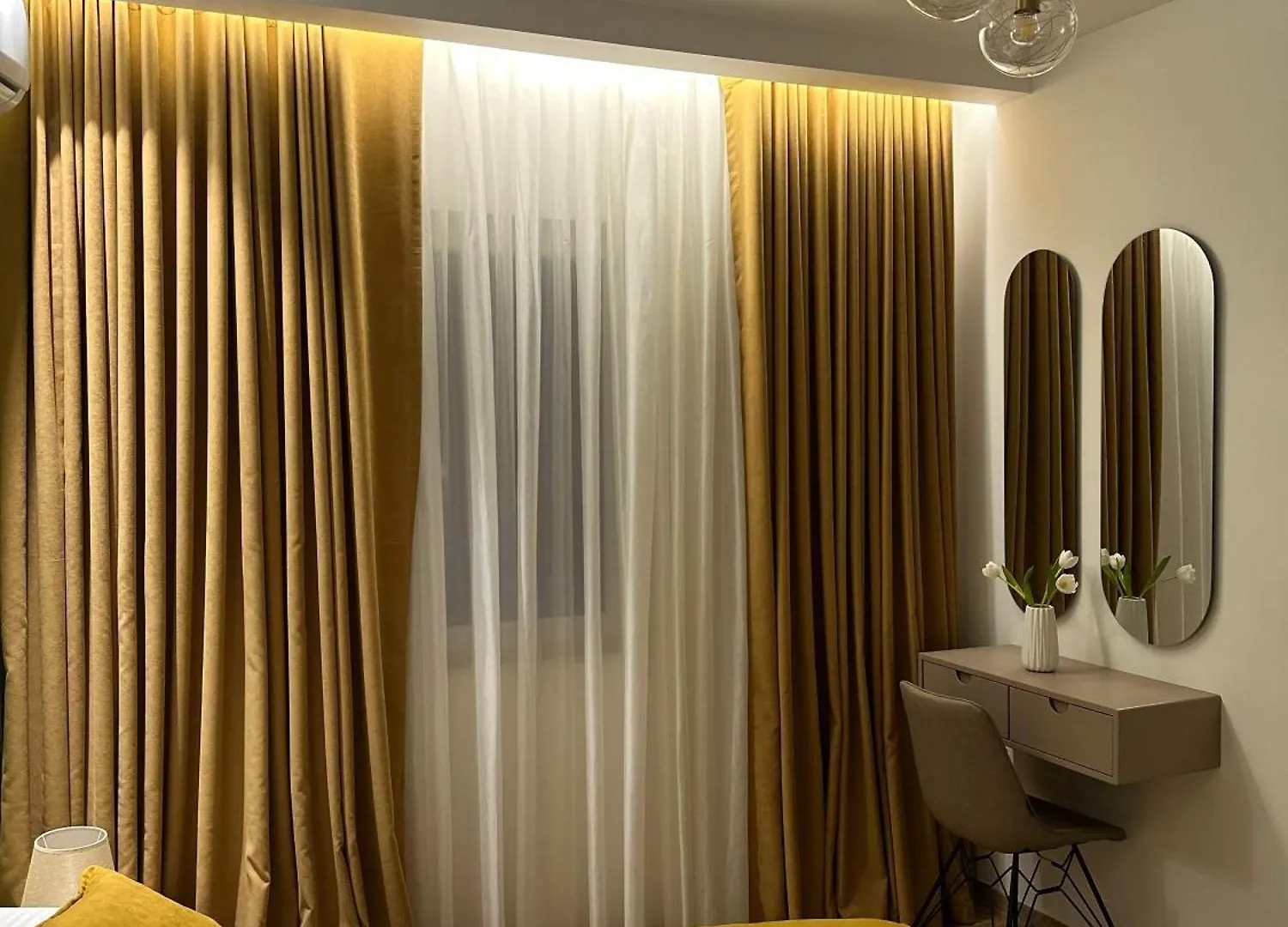 Delux Suite 104 Tirana 0*,